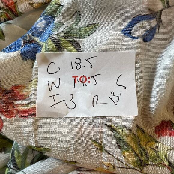 CHARLOTTE RUSSE BOHO CROCHET LONG SLEEVE FLORAL ROMPER MEDIUM - Picture 10 of 10